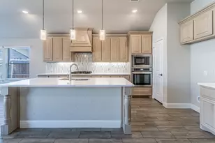 1049 Snowy Owl Dr, Alvarado, TX 76009 - Photo 4