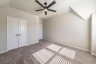 1049 Snowy Owl Dr, Alvarado, TX 76009 - Photo 22