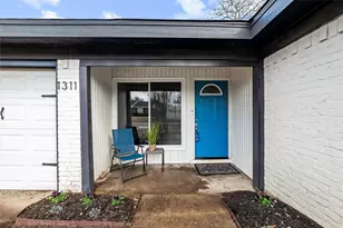 1311 Coke Dr, Arlington, TX 76010 - Photo 24