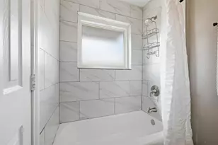 1311 Coke Dr, Arlington, TX 76010 - Photo 14