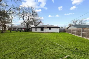 1311 Coke Dr, Arlington, TX 76010 - Photo 22