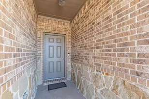 6811 Gamecock Ct, Greenville, TX 75402 - Photo 2