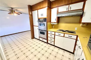 1303 Hanna Valley Rd, Goldthwaite, TX 76844 - Photo 8