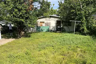 4222 Carl St, Dallas, TX 75210 - Photo 12