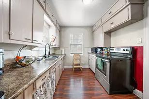 2119 Alexander Ave, Waco, TX 76708 - Photo 10