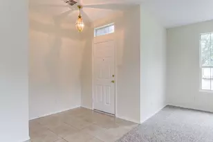 1105 Windhaven Cir, Lewisville, TX 75067 - Photo 4