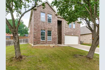 1105 Windhaven Circle, Lewisville, TX 75067 - Photo 2