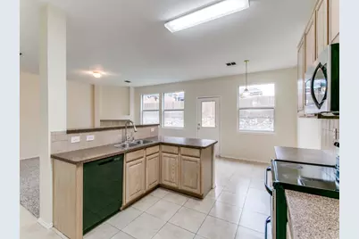 1105 Windhaven Circle, Lewisville, TX 75067 - Photo 8