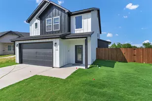 576 Highview Ct, Godley, TX 76044 - Photo 2