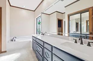 420 Longfellow Dr, Highland Village, TX 75077 - Photo 12