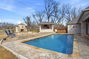 7611 Ravenswood Rd, Granbury, TX 76049 - Photo 24