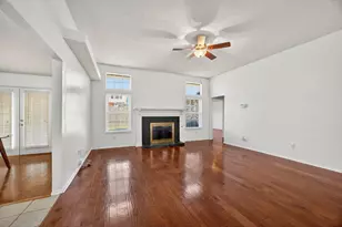 721 Windridge Ln, Burleson, TX 76028 - Photo 8