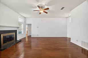 721 Windridge Ln, Burleson, TX 76028 - Photo 6