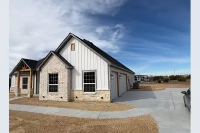 202 Coalson Crossing, Azle, TX 76020 - Photo 2