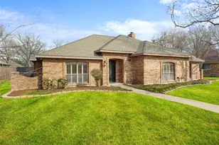 6018 Raleigh Dr, Garland, TX 75044 - Photo 2