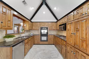 6018 Raleigh Dr, Garland, TX 75044 - Photo 10