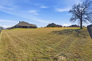 162 Ellis Spring Dr, Weatherford, TX 76085 - Photo 32