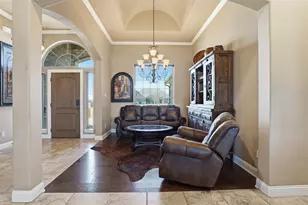 162 Ellis Spring Dr, Weatherford, TX 76085 - Photo 4