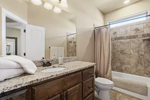 162 Ellis Spring Dr, Weatherford, TX 76085 - Photo 22