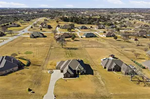 162 Ellis Spring Dr, Weatherford, TX 76085 - Photo 36