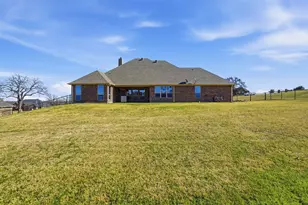162 Ellis Spring Dr, Weatherford, TX 76085 - Photo 34
