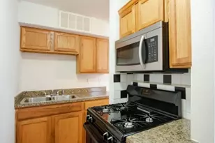 1505 W Lovers Ln, Arlington, TX 76013 - Photo 6