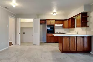 8324 Lullwater Dr, Dallas, TX 75218 - Photo 4