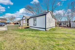 416 E Avenue F, Midlothian, TX 76065 - Photo 14