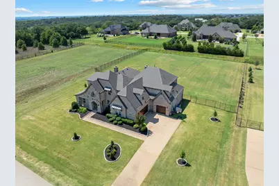 4509 Montalcino Boulevard, Flower Mound, TX 75022 - Photo 2