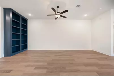 2085 Emerald Grove Drive, Arlington, TX 76005 - Photo 20