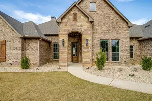 460 Royal Santana Run, Weatherford, TX 76087 - Photo 2