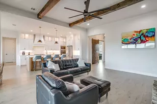 460 Royal Santana Run, Weatherford, TX 76087 - Photo 8