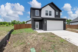 588 Highview Ct, Godley, TX 76044 - Photo 1