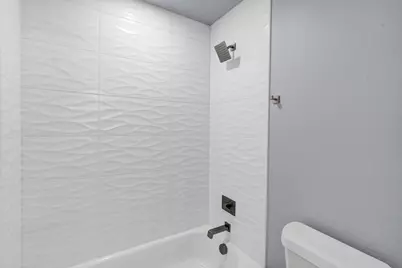 588 Highview Court, Godley, TX 76044 - Photo 32