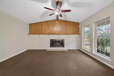 2801 Vancouver Street, Irving, TX 75062 - Photo 10