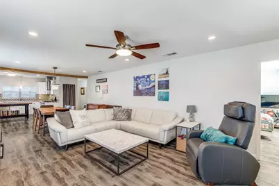 1008 W White Avenue, McKinney, TX 75069 - Photo 4