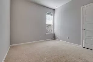 635 Congressional Ave, Red Oak, TX 75154 - Photo 14