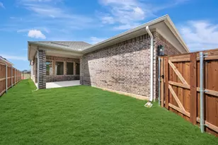 2091 Pine Grove Lane, Arlington, TX 76005 - Photo 4