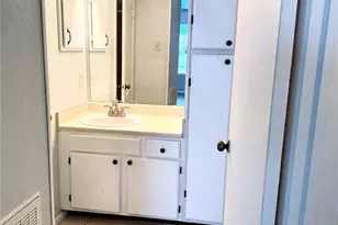 2240 Tarpley Rd, Carrollton, TX 75006 - Photo 16