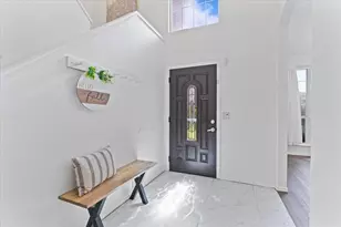 611 Lake Bridge Dr, Lake Dallas, TX 75065 - Photo 4