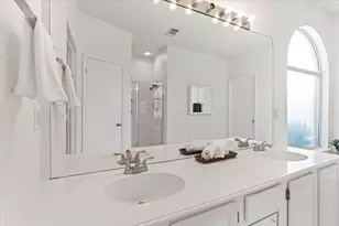 611 Lake Bridge Dr, Lake Dallas, TX 75065 - Photo 16