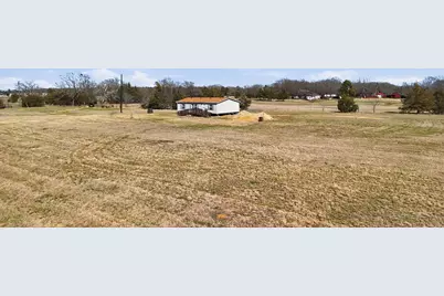 980 County Road 2605, Bonham, TX 75418 - Photo 38