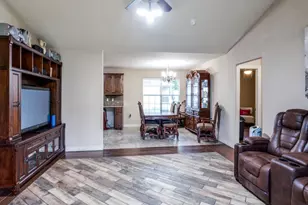 400 S Powell St, Corsicana, TX 75110 - Photo 8