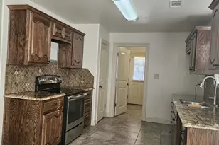 400 S Powell St, Corsicana, TX 75110 - Photo 6