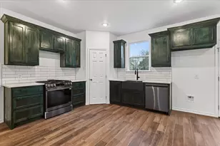 695 Ravine St, Emory, TX 75440 - Photo 6