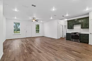 695 Ravine St, Emory, TX 75440 - Photo 8