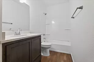 695 Ravine St, Emory, TX 75440 - Photo 10