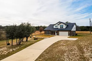 320 Sunrise, Lampasas, TX 76550 - Photo 28