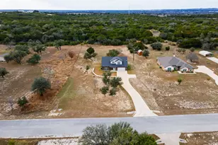 320 Sunrise, Lampasas, TX 76550 - Photo 30