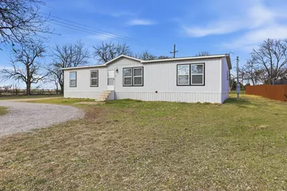 350 County Road 4905, Trenton, TX 75490 - Photo 2